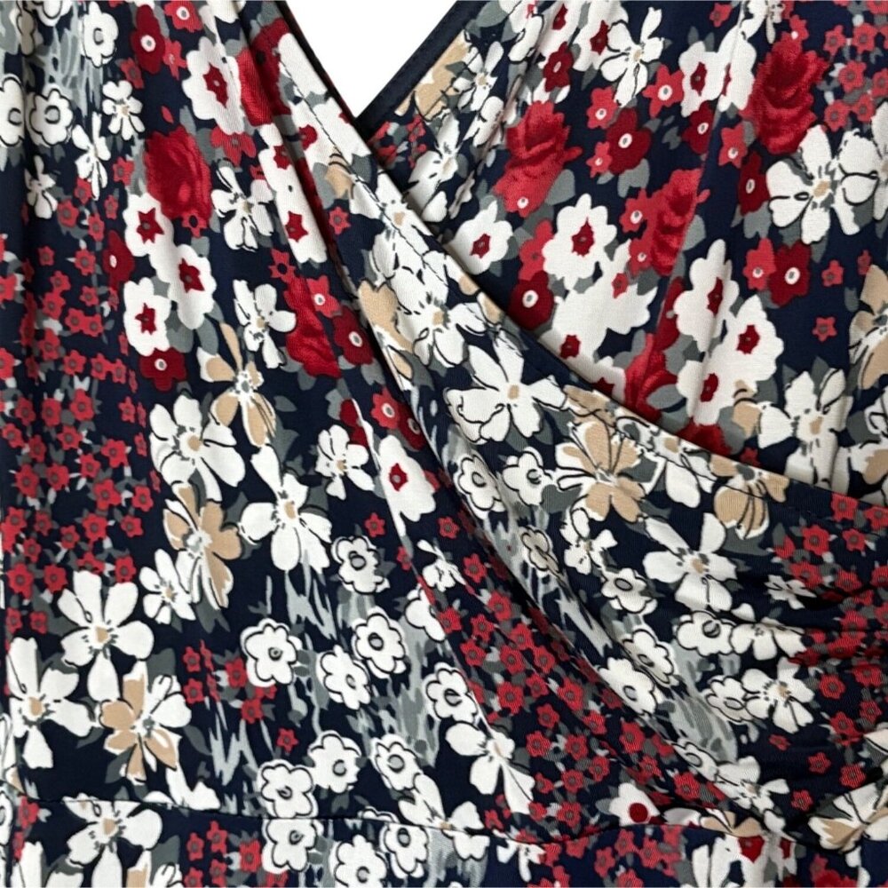 Kaileigh Amandine Floral Surplice Dress XL Short Sleeve V Neck Stretch - Picture 6 of 6